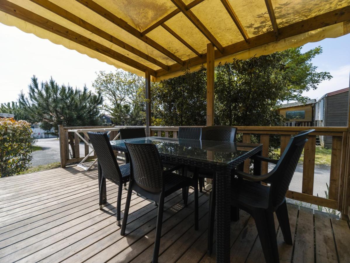 Camping Paradis 4 Etoiles Au Port De - La Rochelle 4*